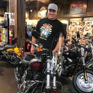 Meet your Posher, Josh